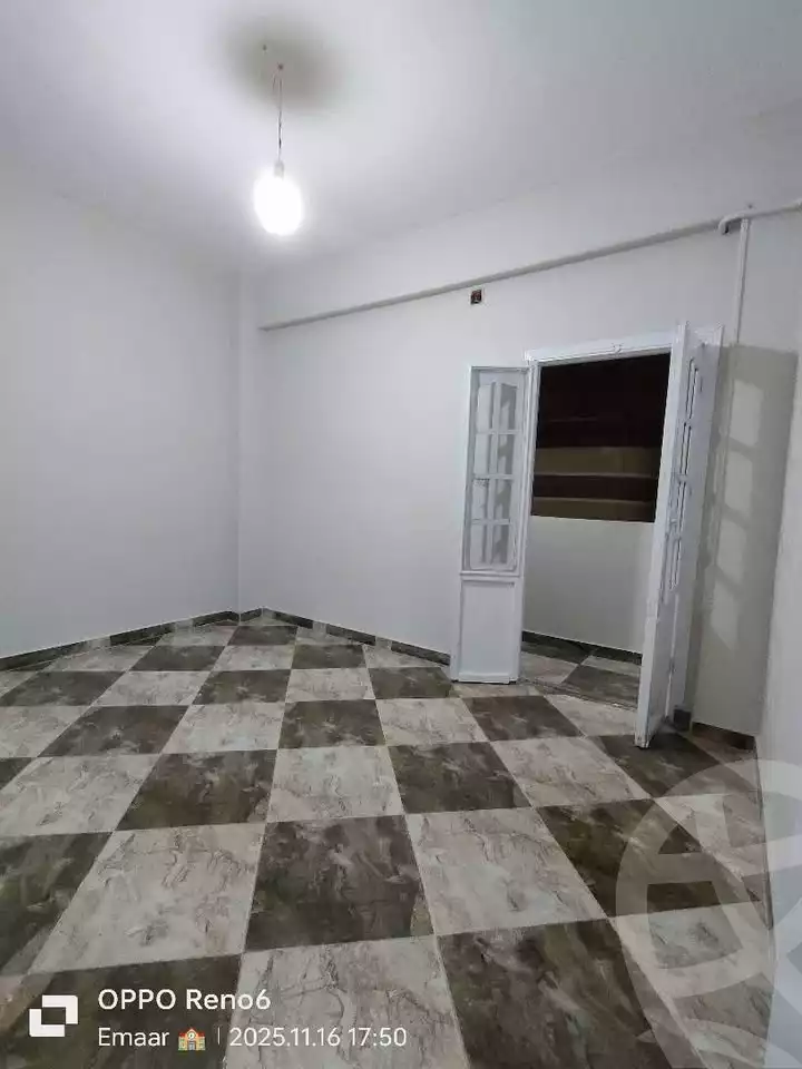 https://aqarmap.com.eg/ar/listing/6542253-for-sale-qalyubia-shubra-el-khaima-om-bayoumi