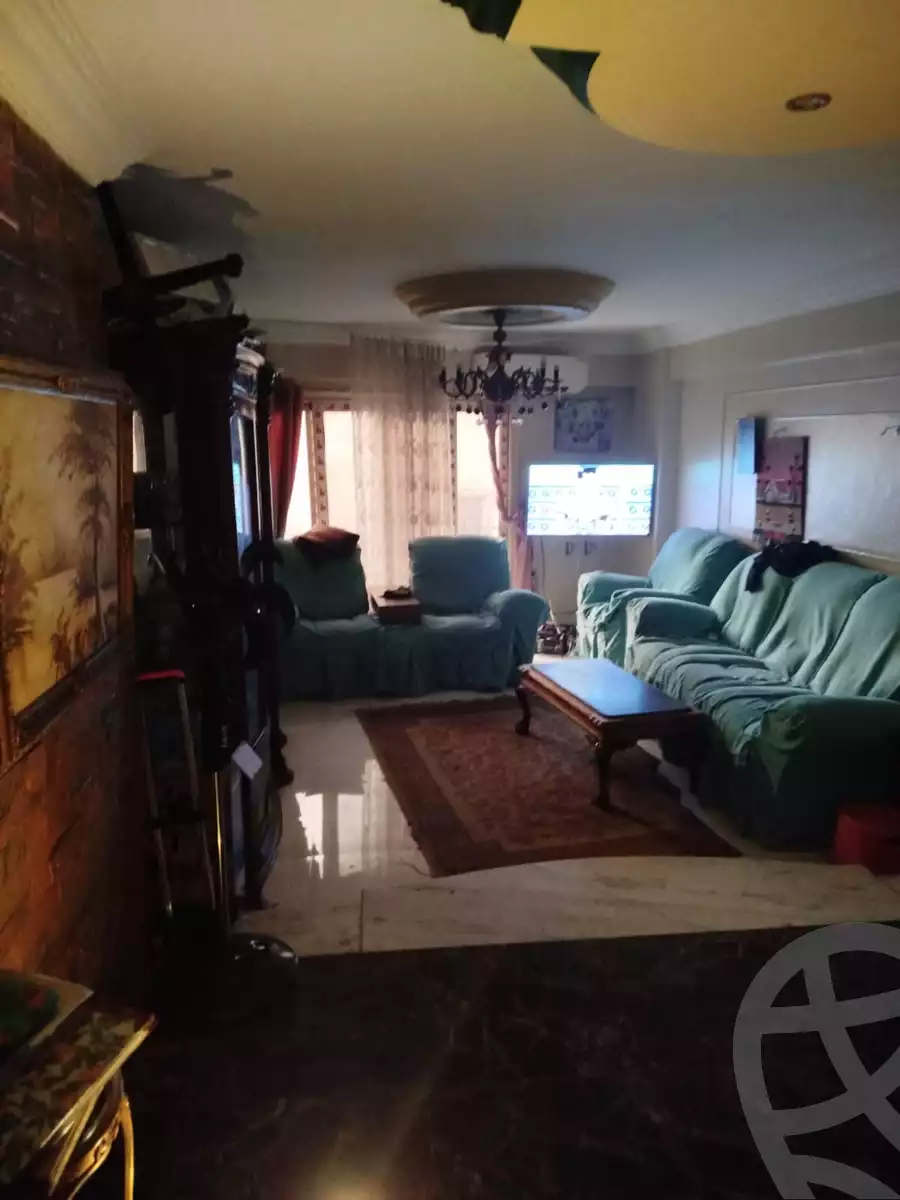 https://aqarmap.com.eg/en/listing/6542937-for-sale-alexandria-moharram-bey-grin-st