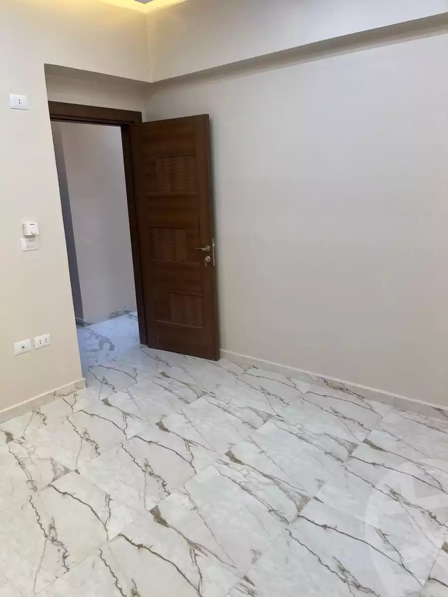 https://aqarmap.com.eg/ar/listing/6545059-for-rent-cairo-new-cairo-el-lotus-lotus-north-lmntq-lthny-llwts-lshmly