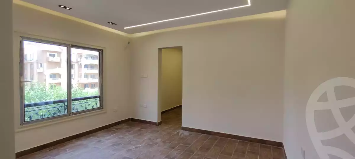 https://aqarmap.com.eg/ar/listing/6548410-for-sale-cairo-el-sheikh-zayed-city-compounds-el-khamayel