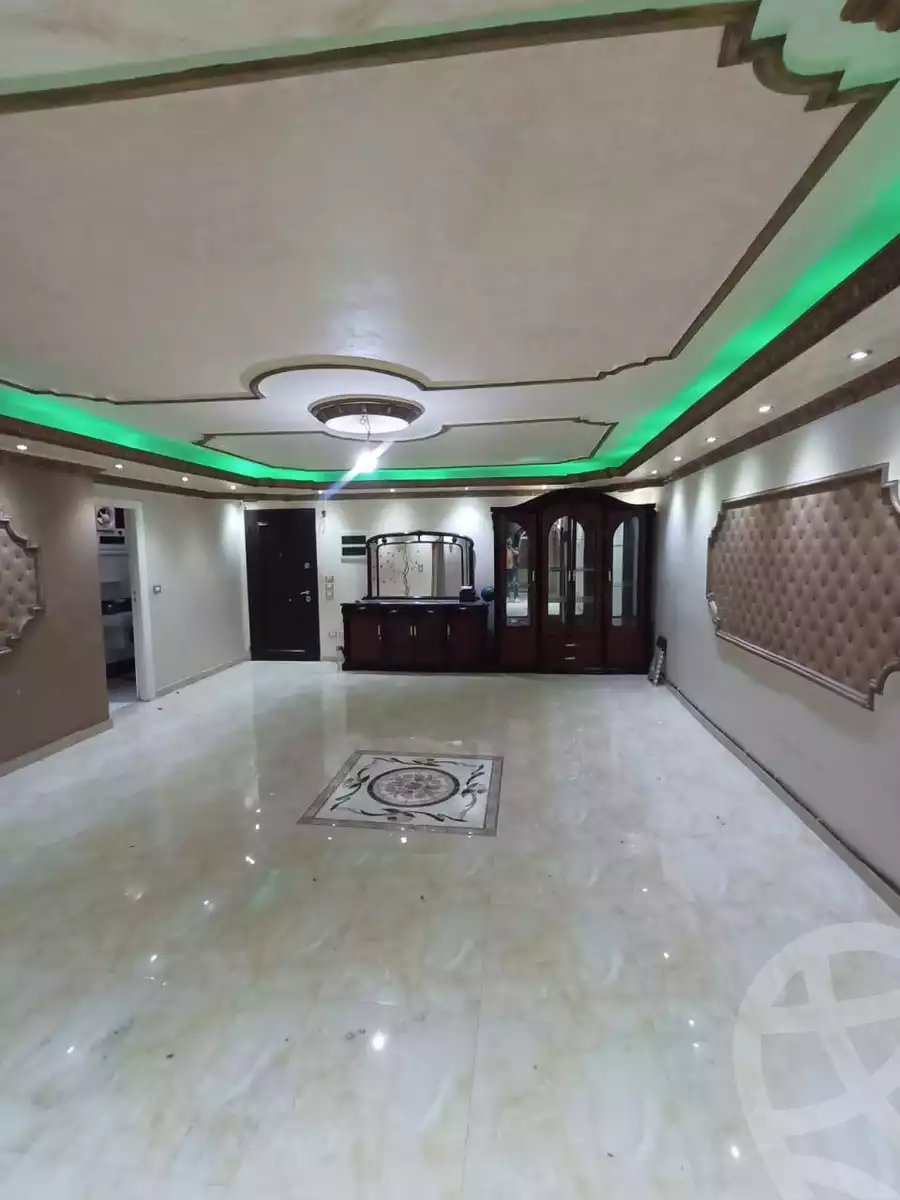 https://aqarmap.com.eg/ar/listing/6549729-for-rent-cairo-helwan-helwan-el-sharkeya-abd-el-rahman-pasha-st
