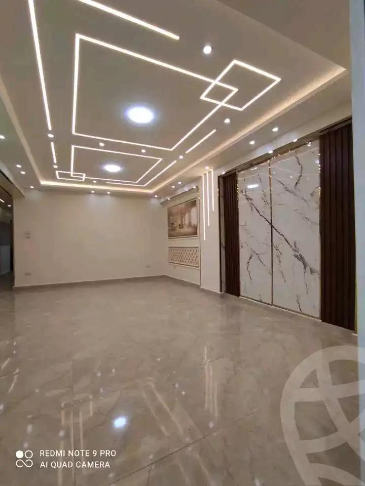 https://aqarmap.com.eg/en/listing/6550102-for-sale-alexandria-miami-farook-abd-al-wahab-st