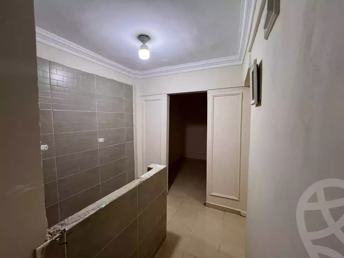 https://aqarmap.com.eg/en/listing/6550563-for-sale-alexandria-el-wardiyan