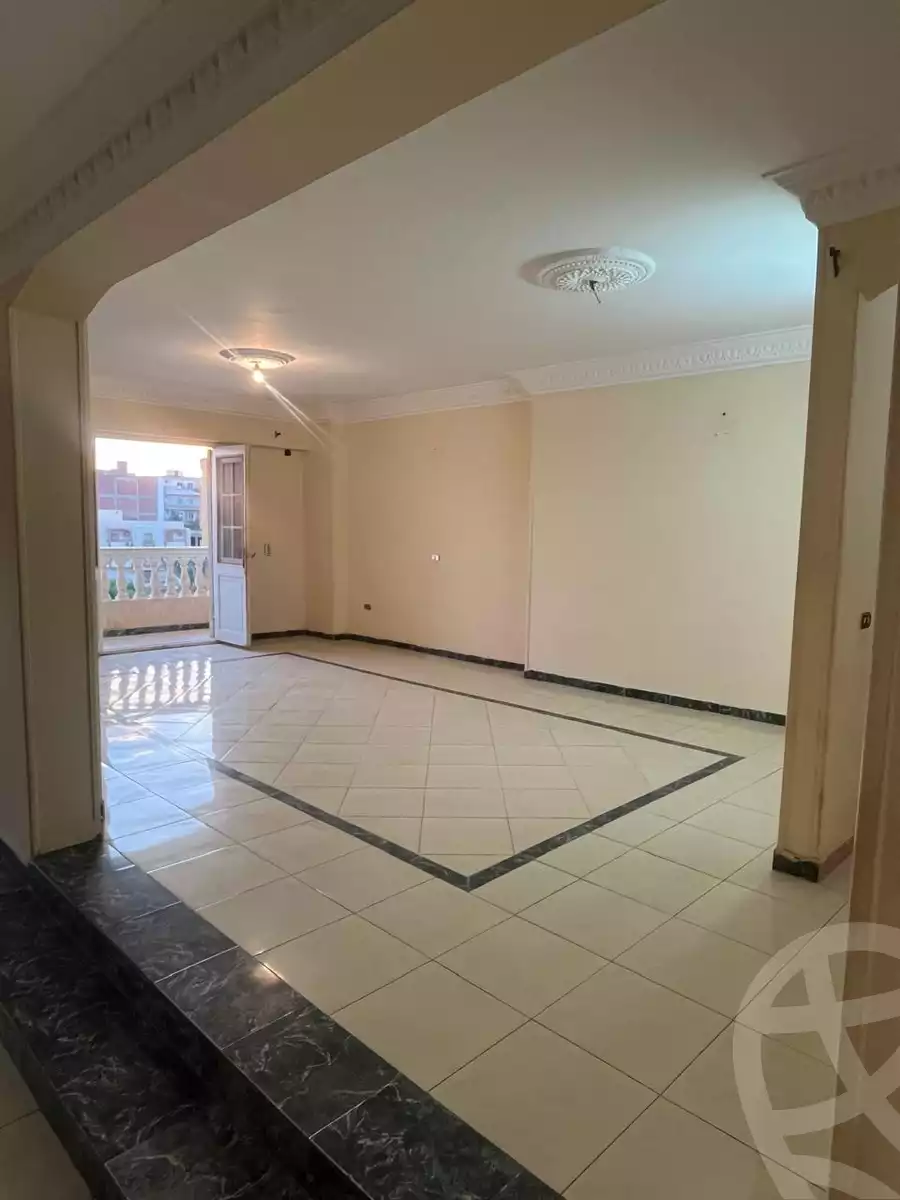 https://aqarmap.com.eg/ar/listing/6550986-for-sale-cairo-6th-of-october-el-ahyaa-neighborhood-3rd-al-hay-al-thalith-st