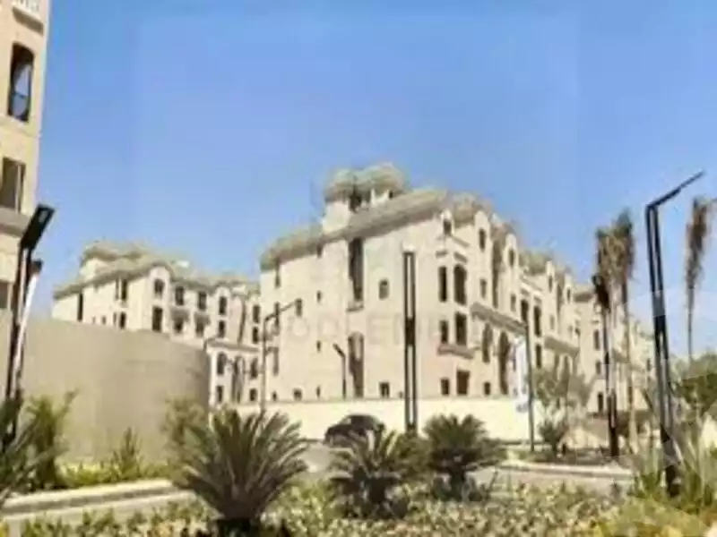 https://aqarmap.com.eg/en/listing/6551654-for-sale-cairo-new-cairo-lmstqbl-syty-compounds-lavenir