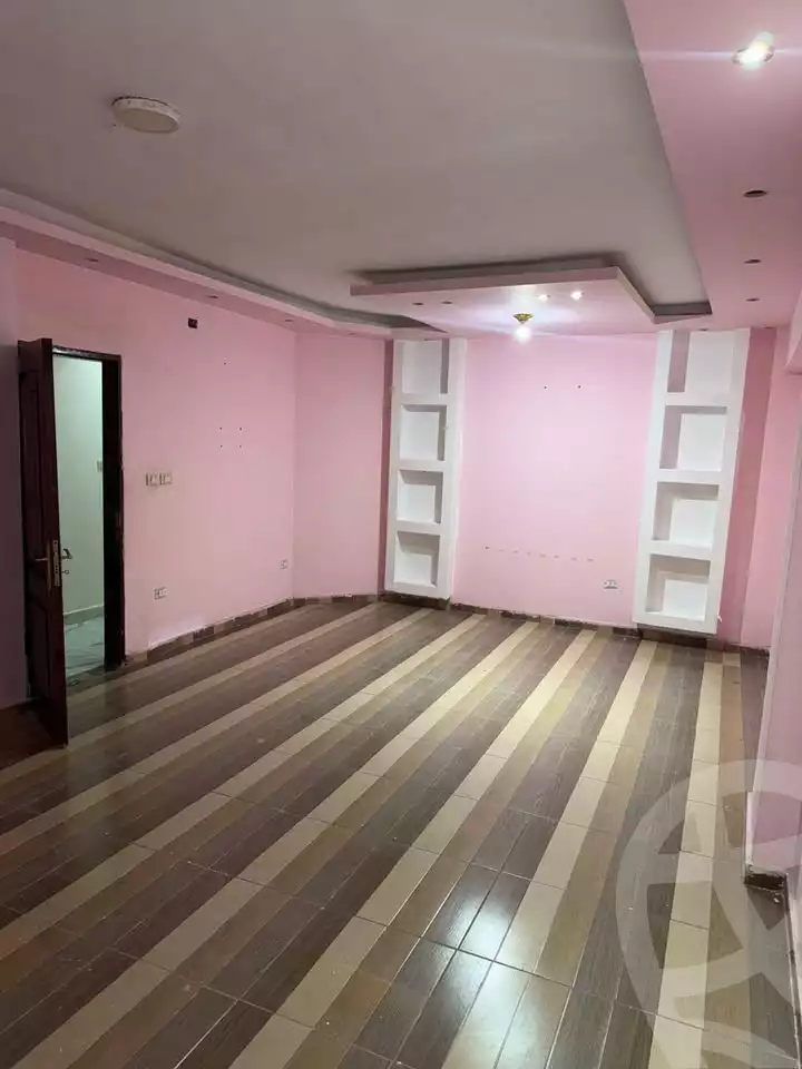 https://aqarmap.com.eg/en/listing/6552411-for-rent-cairo-el-haram-shareaa-khatem-el-morsalen