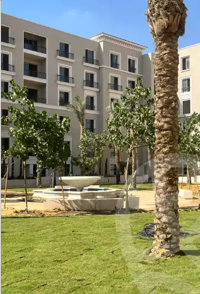 https://aqarmap.com.eg/ar/listing/6553136-for-sale-cairo-el-sheikh-zayed-city-compounds-kmbwnd-fyldj-wyst-dr-llttwyr