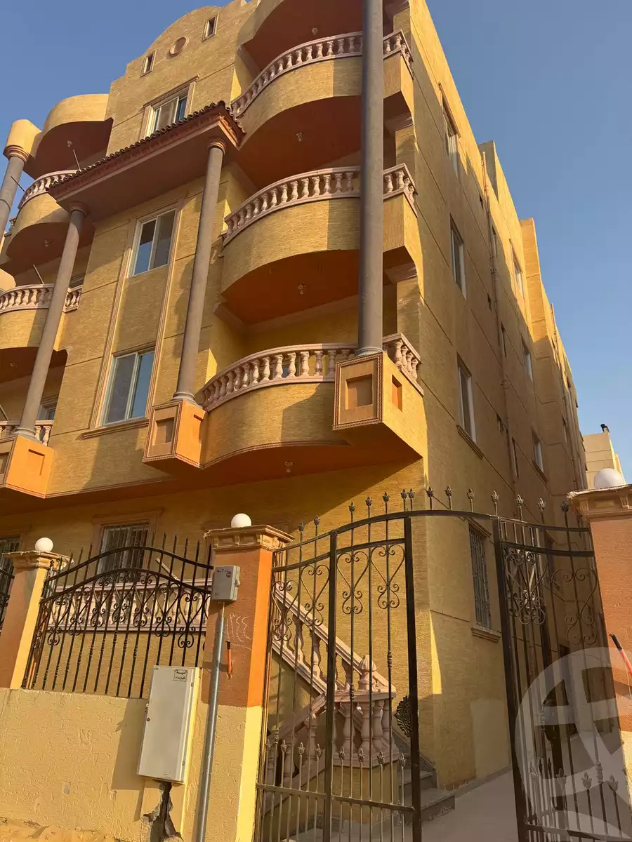 https://aqarmap.com.eg/ar/listing/6555879-for-rent-cairo-6th-of-october-el-tawsaat-el-shamalya-hy-2000-qt