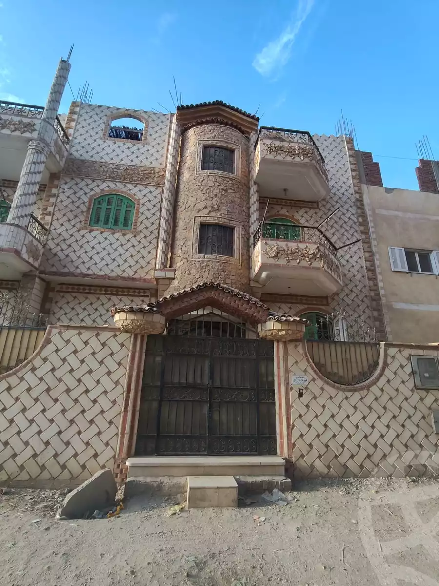 https://aqarmap.com.eg/en/listing/6556558-for-sale-sharqia-10th-of-ramadan-el-ordoneya-district-other-neighborhoods-in-el-ordoneya-district