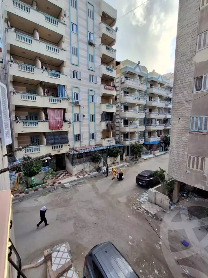 https://aqarmap.com.eg/en/listing/6557507-for-sale-alexandria-l-jmy-el-kilo-21