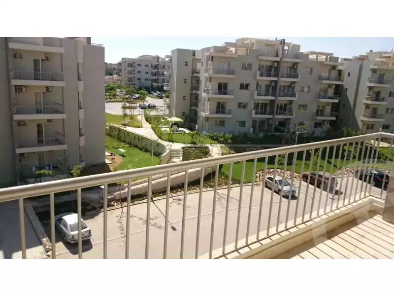 https://aqarmap.com.eg/en/listing/6558532-for-sale-cairo-el-sheikh-zayed-city-compounds-dh-drys