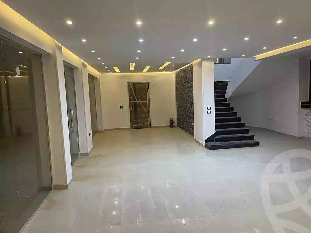 https://aqarmap.com.eg/ar/listing/6559751-for-rent-cairo-el-sheikh-zayed-city-el-hay-elsabeaa-lhy-lsb