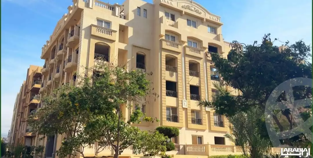https://aqarmap.com.eg/en/listing/6560651-for-sale-cairo-new-cairo-compounds-el-ashrafia