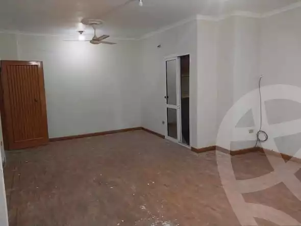 https://aqarmap.com.eg/en/listing/6561191-for-rent-alexandria-l-jmy-el-kilo-21