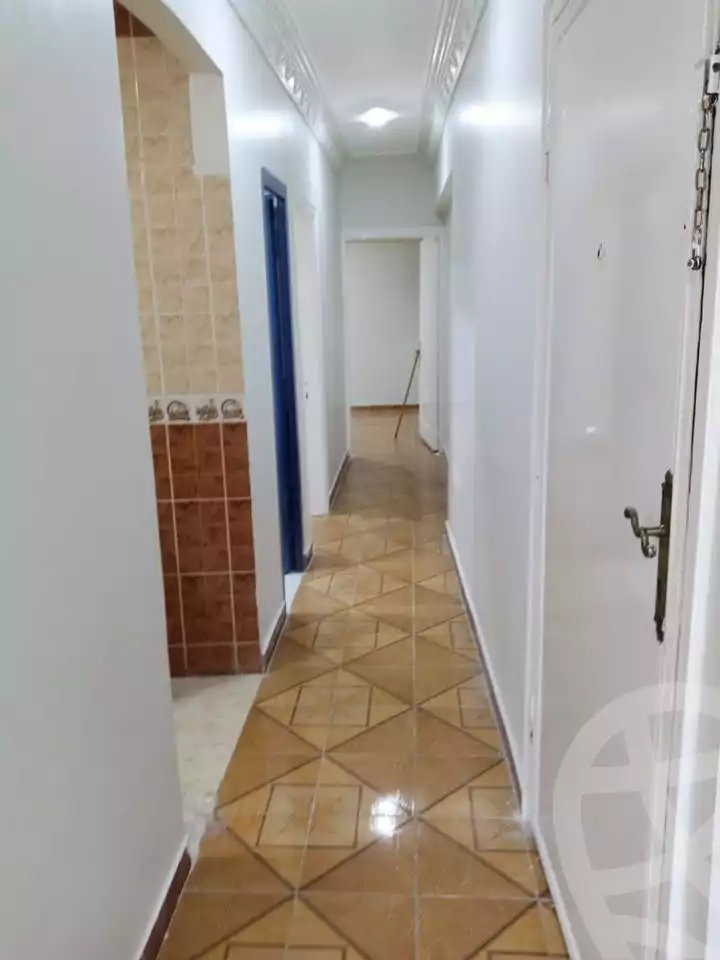 https://aqarmap.com.eg/ar/listing/6561197-for-sale-alexandria-el-asafra-l-sfr-bhry