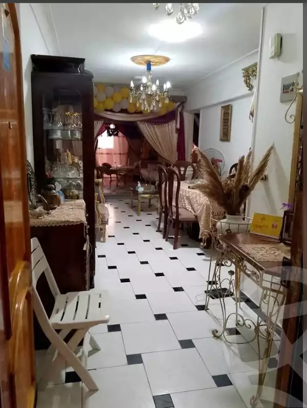 https://aqarmap.com.eg/ar/listing/6561583-for-sale-alexandria-l-jmy-lbytsh-el-reyad-st