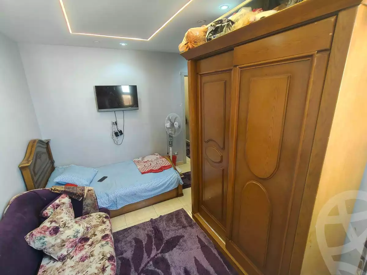 https://aqarmap.com.eg/ar/listing/6562359-for-sale-alexandria-sydy-bshr-sydy-bshr-bhry-khalil-hamada-st