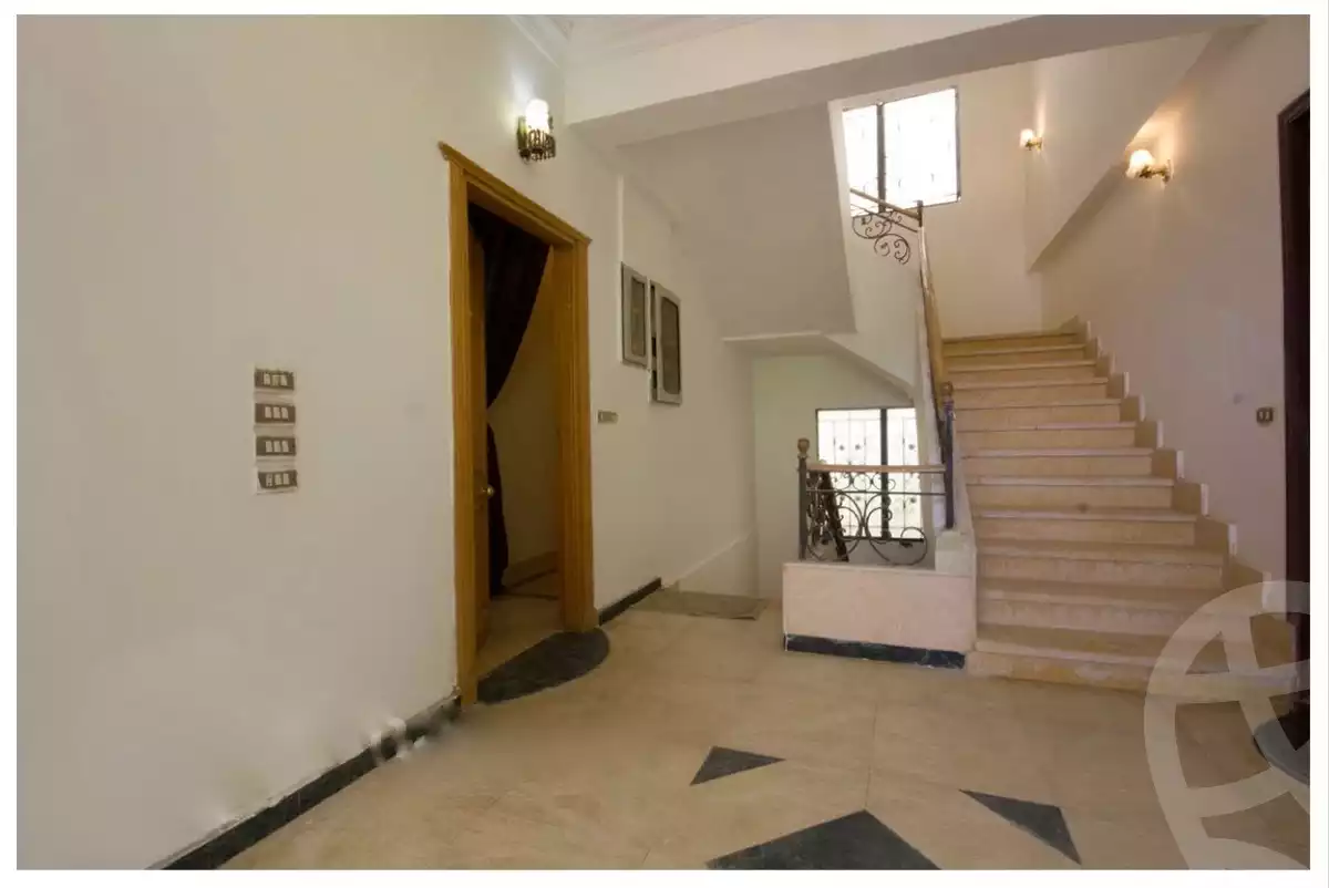 https://aqarmap.com.eg/ar/listing/6562374-for-rent-cairo-new-cairo-ganob-el-akadamiya-south-academy-o-el-sheikh-mohamed-el-nasharty-st