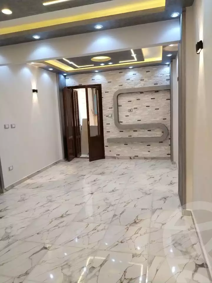 https://aqarmap.com.eg/ar/listing/6562878-for-sale-alexandria-l-jmy-lbytsh-ain-shams-st