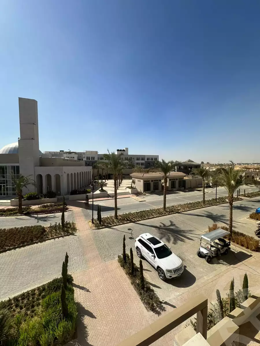 https://aqarmap.com.eg/en/listing/6563536-for-sale-cairo-el-sheikh-zayed-city-compounds-kmbwnd-fyldj-wyst-dr-llttwyr