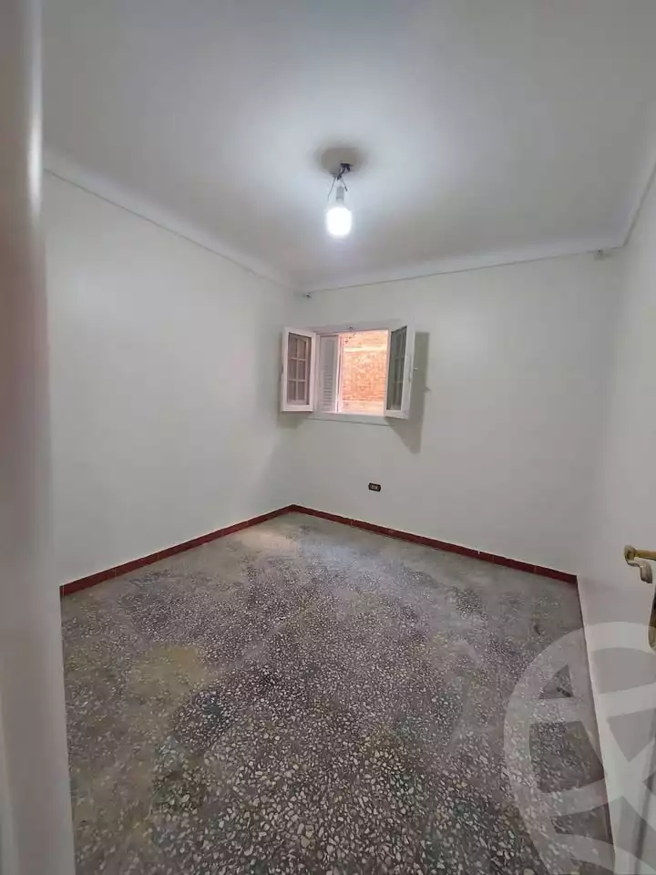 https://aqarmap.com.eg/ar/listing/6566386-for-sale-alexandria-lsywf-shamaa