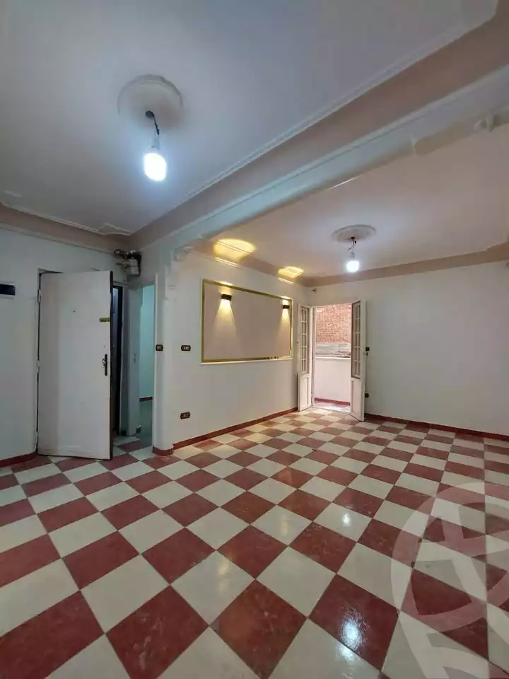 https://aqarmap.com.eg/ar/listing/6566386-for-sale-alexandria-lsywf-shamaa