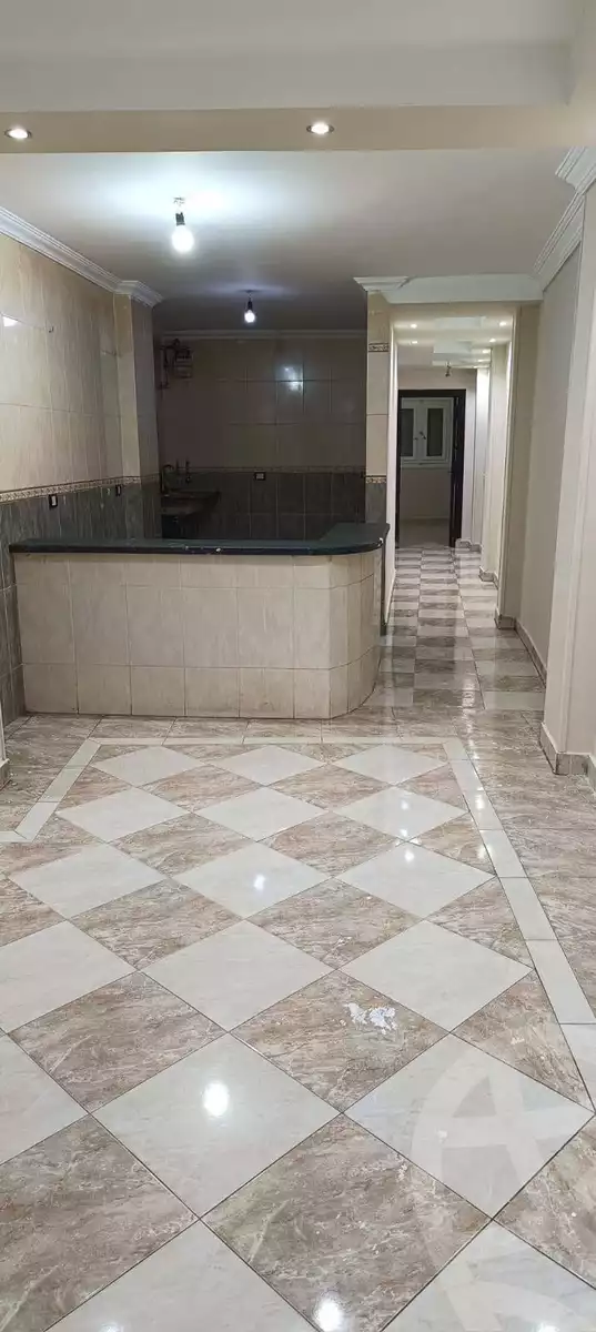 https://aqarmap.com.eg/ar/listing/6568471-for-rent-cairo-ain-shams-jsr-lswys