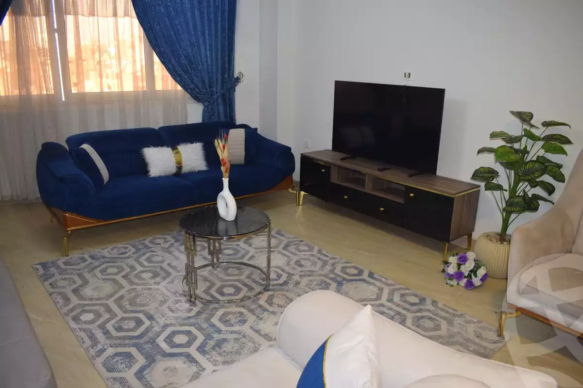 https://aqarmap.com.eg/ar/listing/6568705-for-rent-cairo-manial-shr-lkhshyd