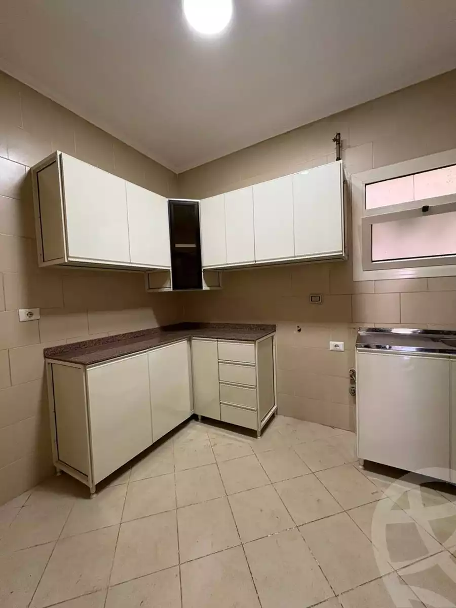 https://aqarmap.com.eg/en/listing/6568957-for-rent-cairo-el-sheikh-zayed-city-compounds-dh-drys