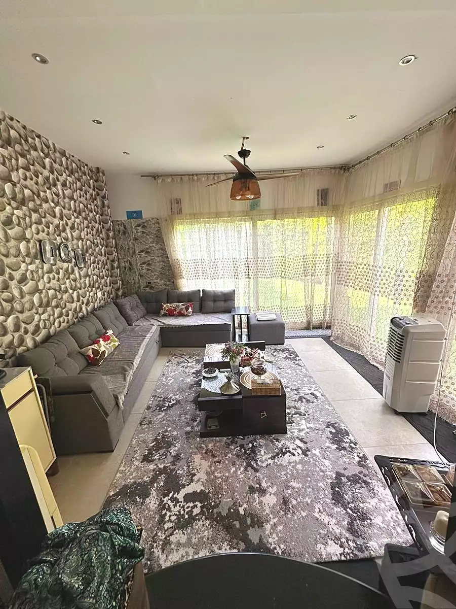 فيلا بـ٦ غرف نوم في ليه روا القاهره الجديده، صورة ٥ من ١٦