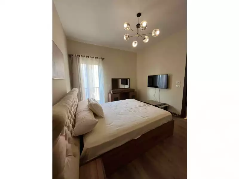 https://aqarmap.com.eg/ar/listing/6570694-for-rent-cairo-new-cairo-compounds-ninety-avenue