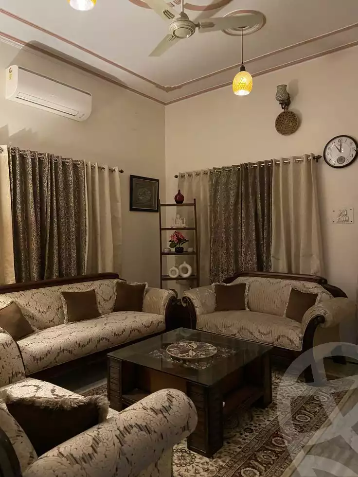 https://aqarmap.com.eg/en/listing/6571898-for-rent-cairo-new-cairo-compounds-hyde-park-centre-ville-hyde-park