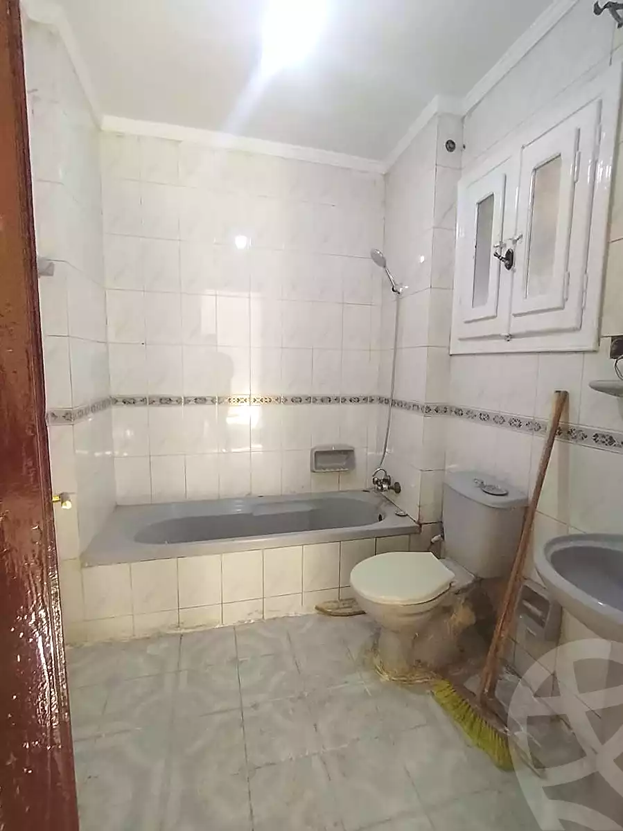 https://aqarmap.com.eg/ar/listing/6573016-for-sale-alexandria-l-jmy-lbytsh