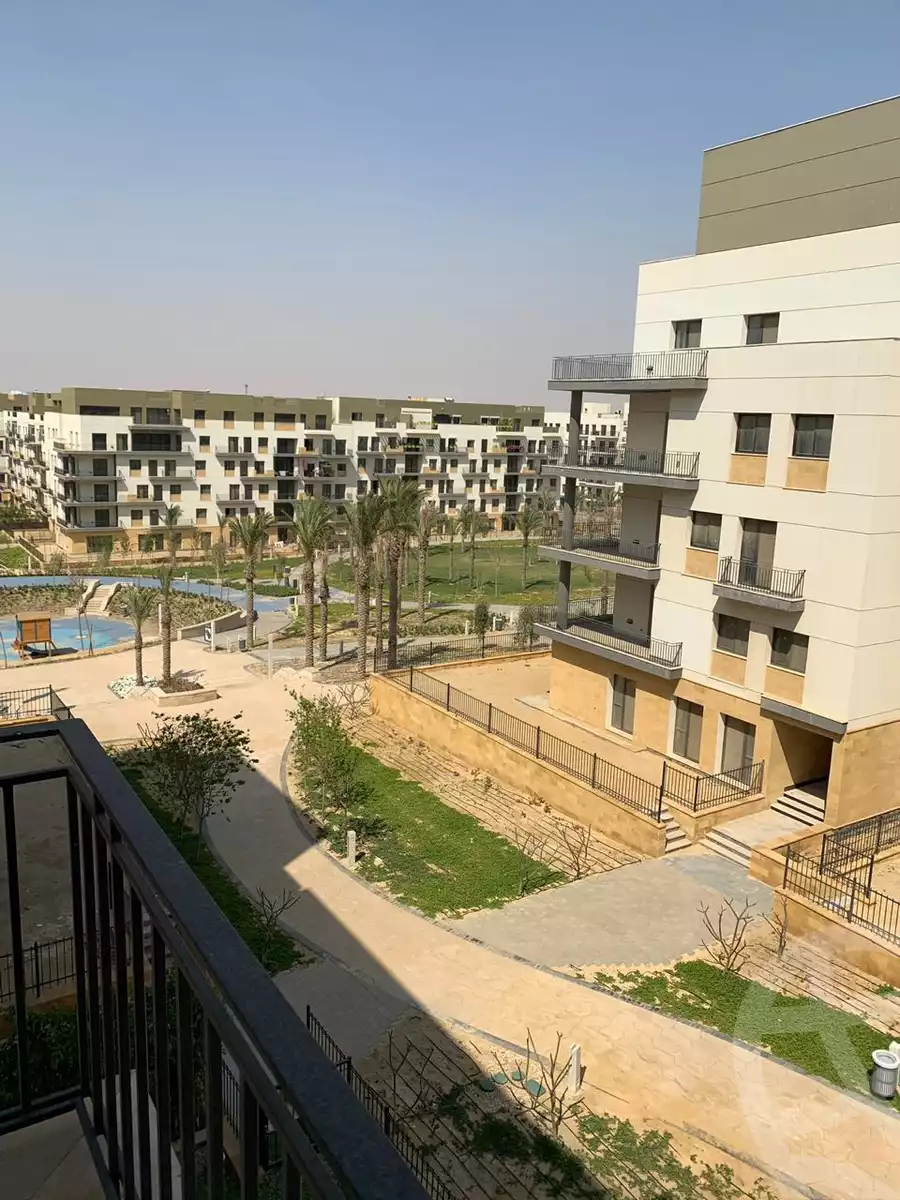 https://aqarmap.com.eg/ar/listing/6573691-for-sale-cairo-new-cairo-compounds-eastown-spectrum-eastown-compound