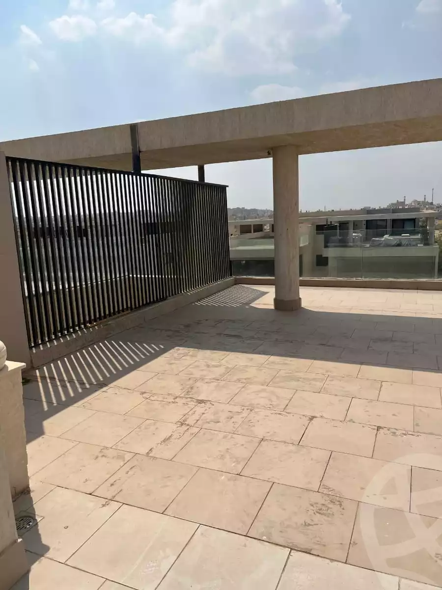 https://aqarmap.com.eg/ar/listing/6574644-for-sale-cairo-new-cairo-compounds-lakeview-residence