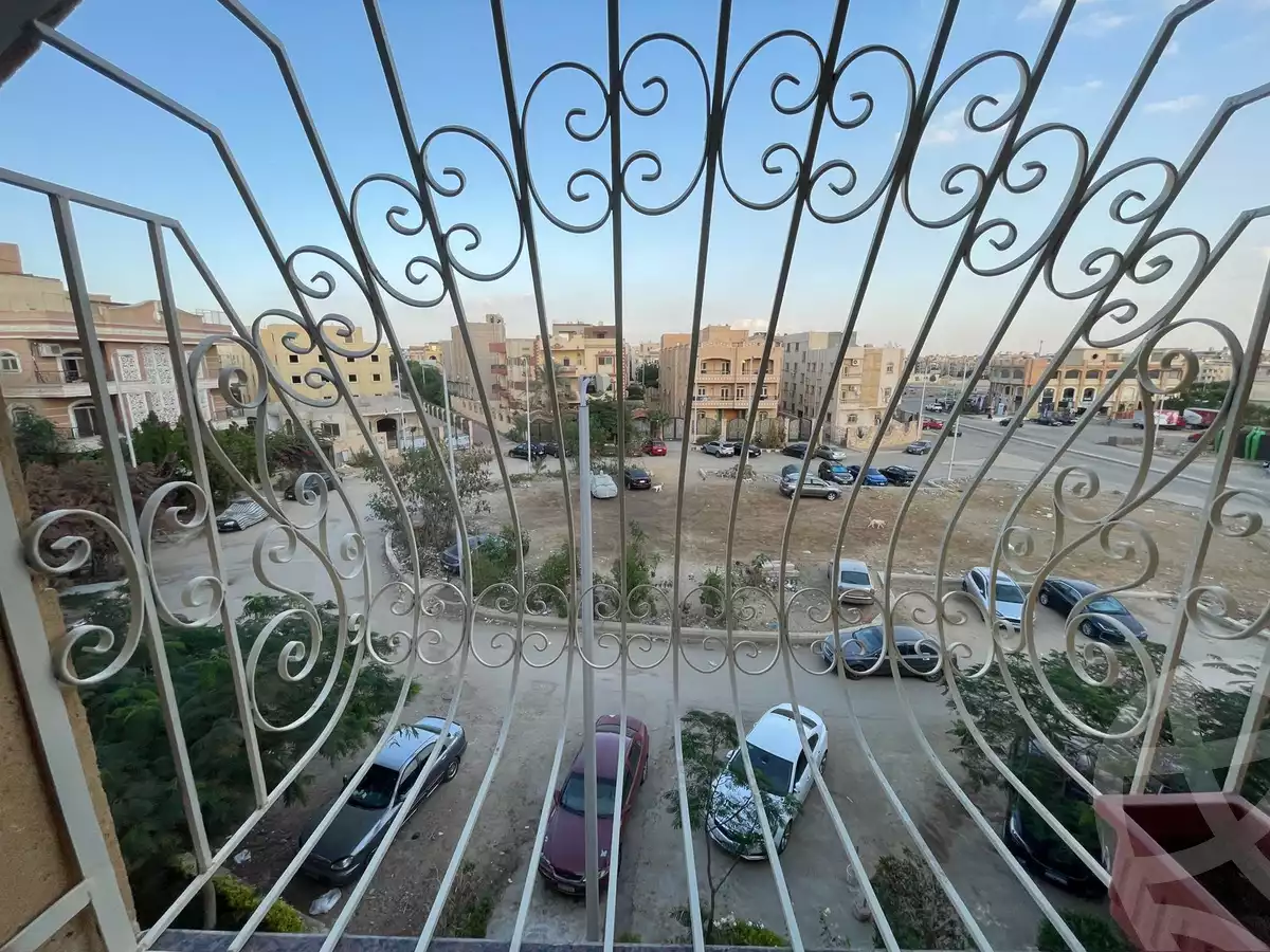 https://aqarmap.com.eg/en/listing/6574482-for-sale-cairo-el-sheikh-zayed-city-el-hay-elasher-street-100