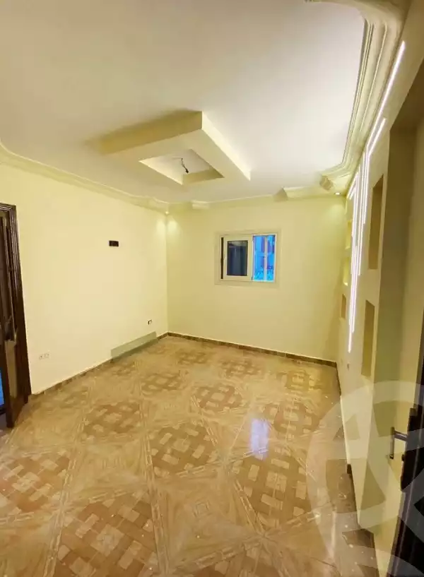 https://aqarmap.com.eg/ar/listing/6575888-for-sale-alexandria-l-jmy-lbytsh-el-zohour-st