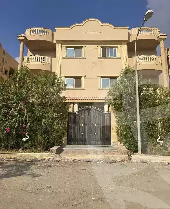 https://aqarmap.com.eg/en/listing/6576129-for-sale-cairo-al-oubour-el-hay-el-khames