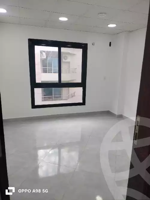 https://aqarmap.com.eg/ar/listing/6576652-for-rent-cairo-el-maadi-compounds-rayhanah-plaza