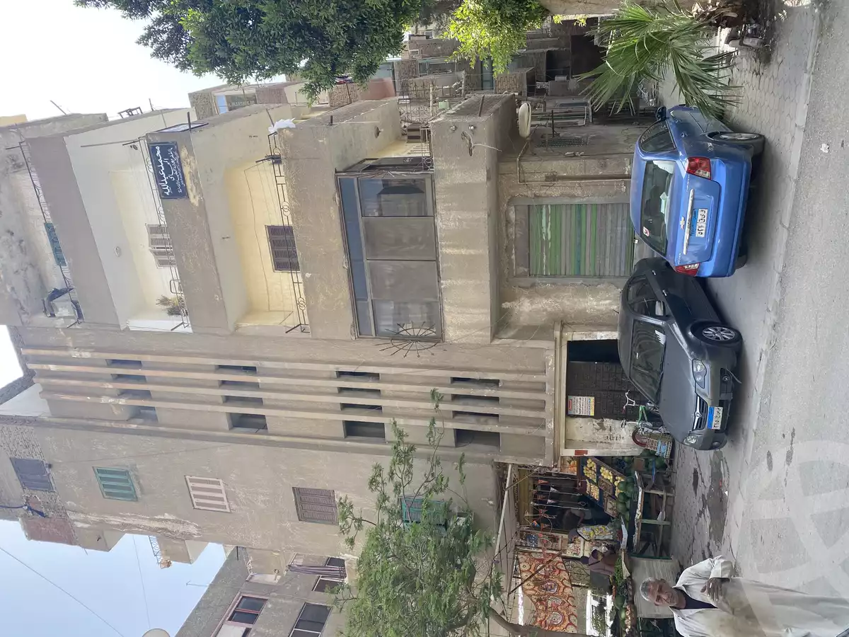 https://aqarmap.com.eg/en/listing/6578268-for-sale-cairo-helwan-rostom-st