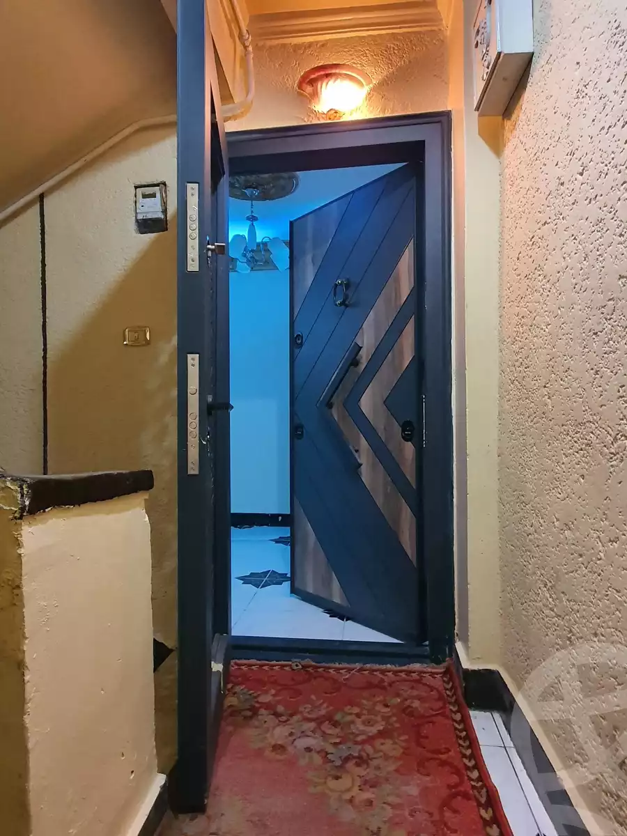 https://aqarmap.com.eg/ar/listing/6578676-for-sale-alexandria-moharram-bey-tryq-qn-lswys
