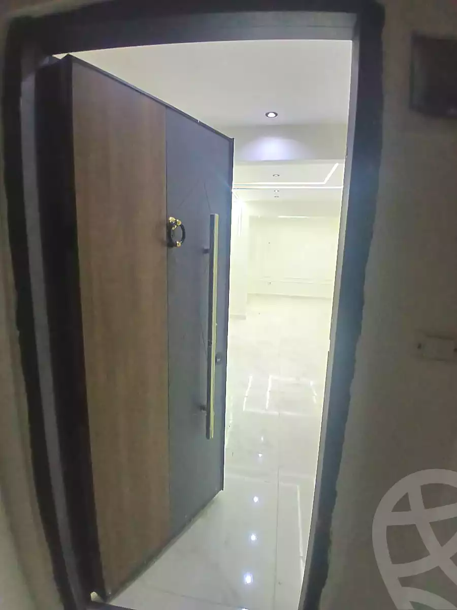 https://aqarmap.com.eg/ar/listing/6579609-for-sale-alexandria-l-jmy-lbytsh