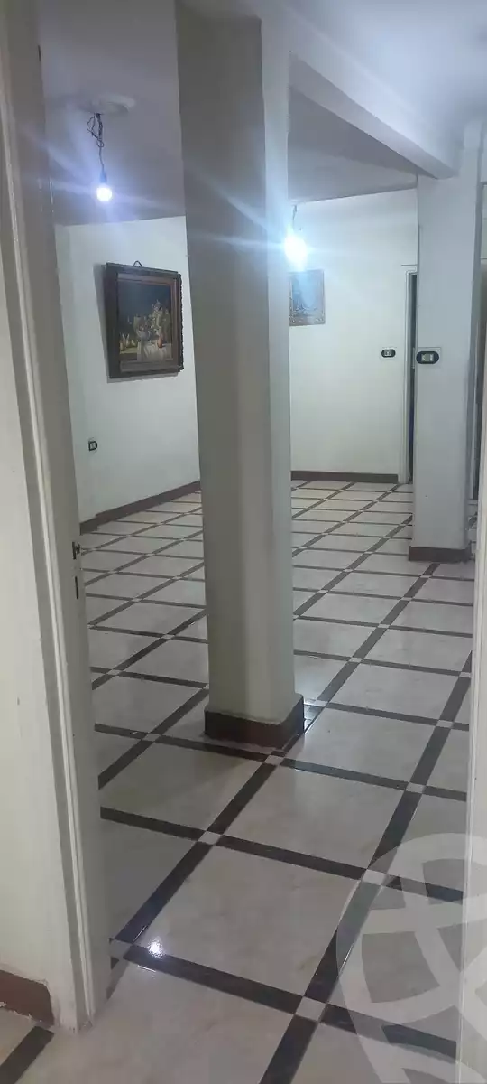 https://aqarmap.com.eg/ar/listing/6580421-for-rent-alexandria-ganaklis-shr-mrtdy-bsh