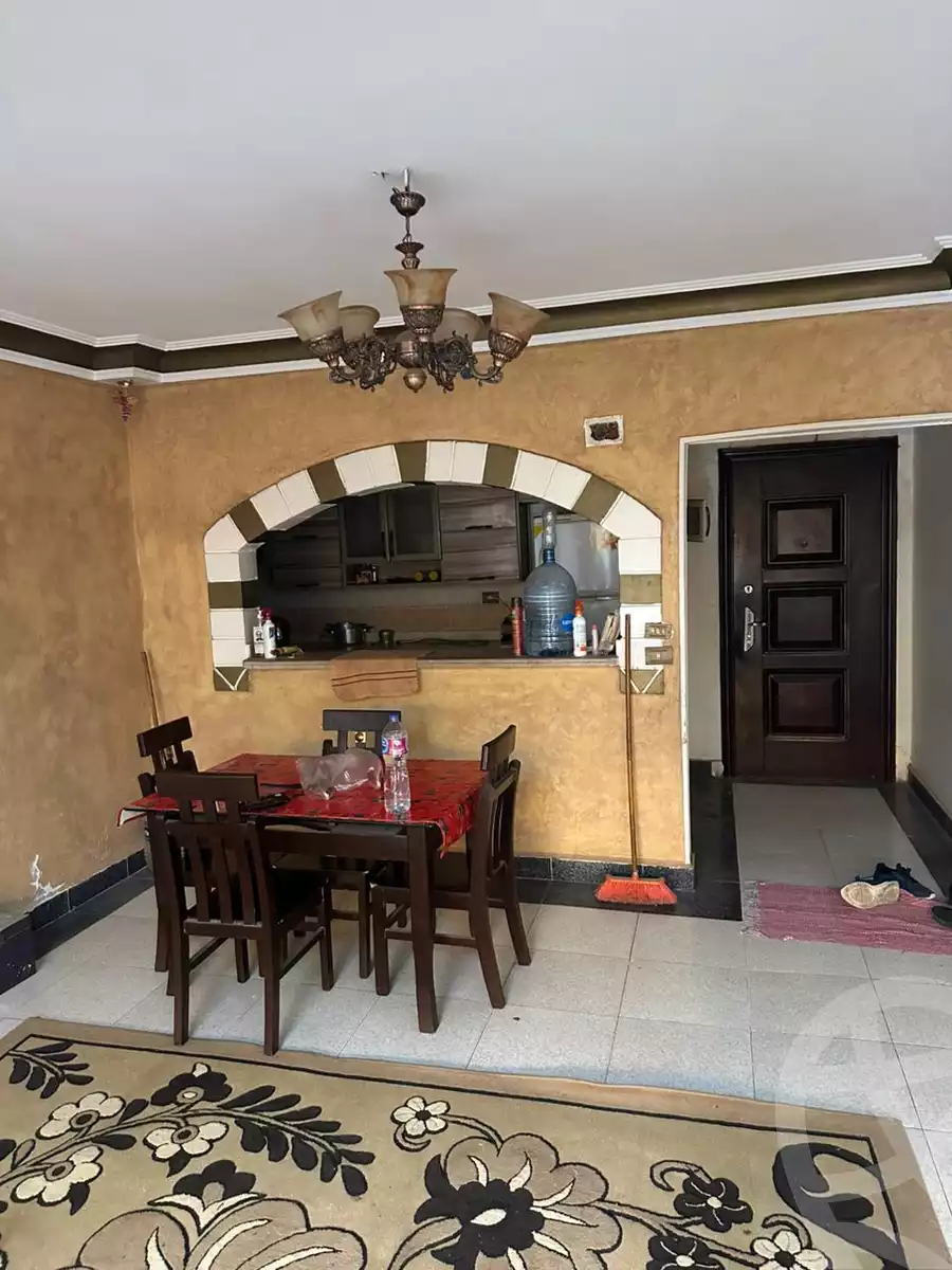 https://aqarmap.com.eg/ar/listing/6580806-for-sale-cairo-el-sheikh-zayed-city-el-hay-elawel-street-10