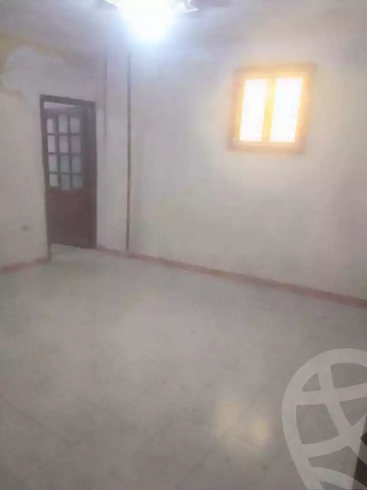 https://aqarmap.com.eg/ar/listing/6581690-for-sale-alexandria-l-jmy-lbytsh-ain-shams-st