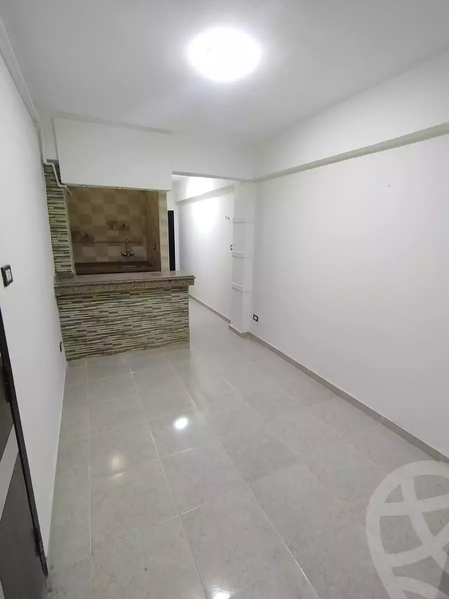 https://aqarmap.com.eg/en/listing/6582113-for-sale-alexandria-lsywf-el-falki