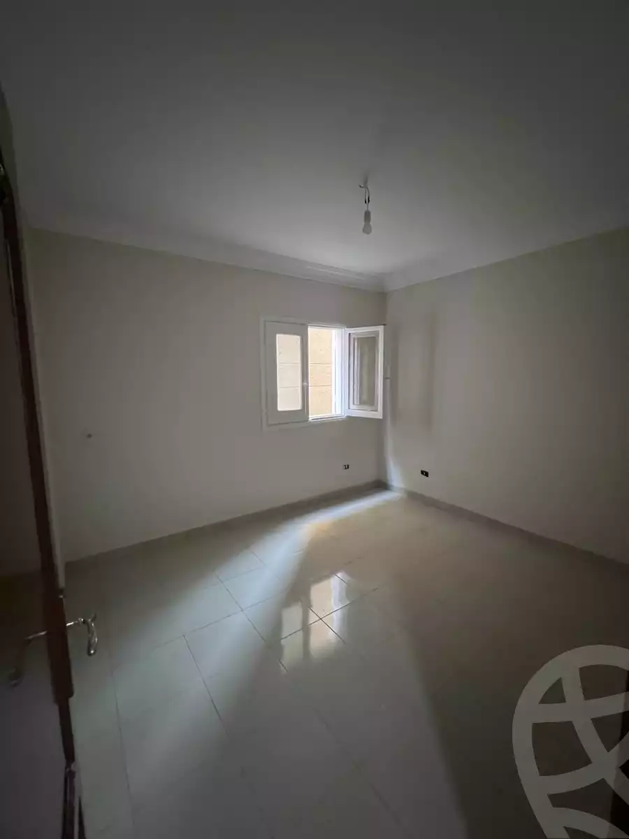 https://aqarmap.com.eg/ar/listing/6582538-for-sale-cairo-mokattam-lhdb-l-ly-diplomats-neighborhood -al-ahram-st