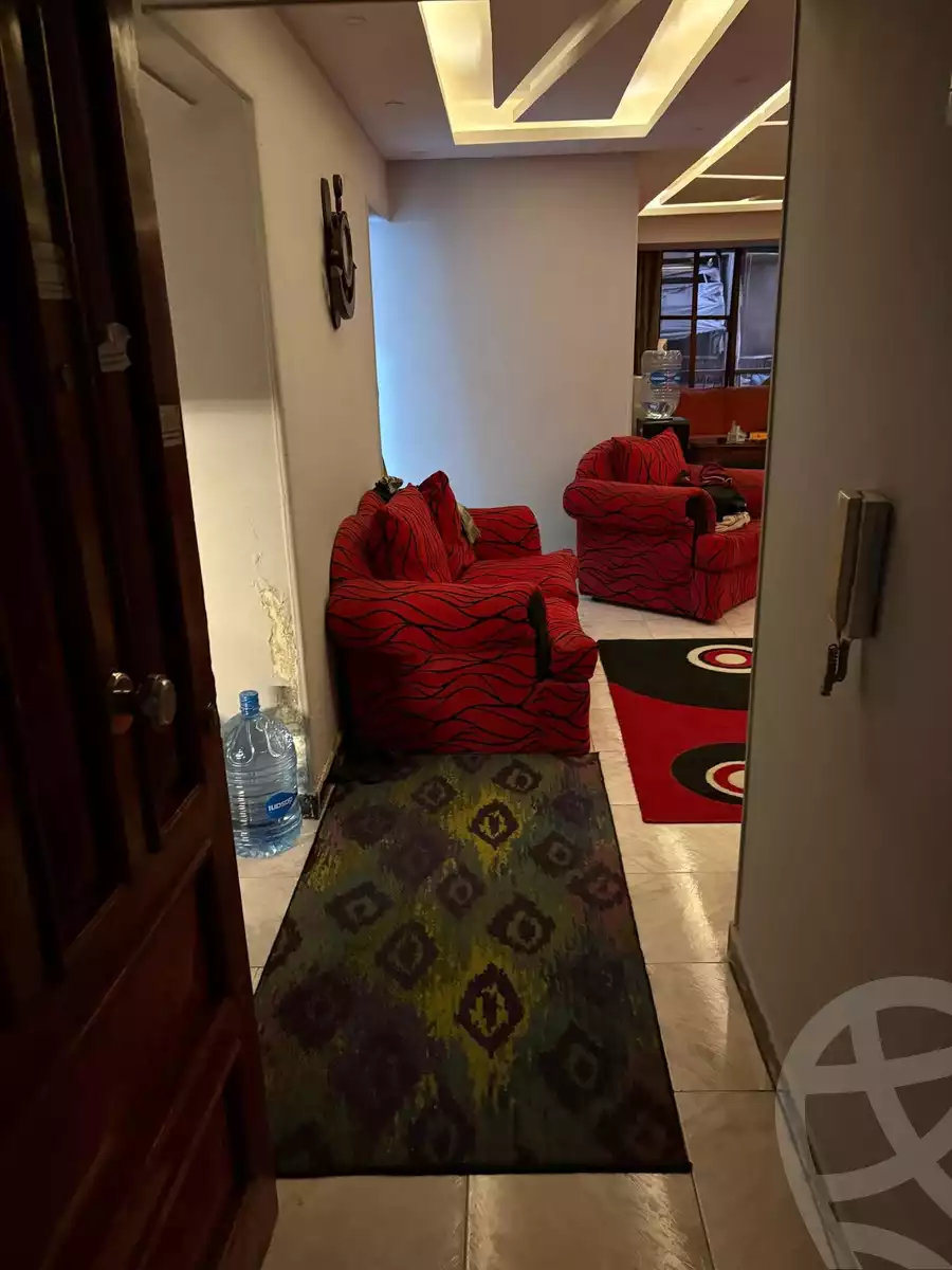 https://aqarmap.com.eg/ar/listing/6582963-for-sale-cairo-helwan-helwan-el-sharkeya-ryad-pasha-st