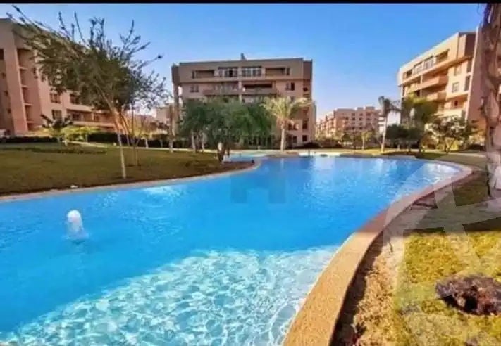 https://aqarmap.com.eg/en/listing/6583123-for-sale-cairo-new-cairo-compounds-the-square