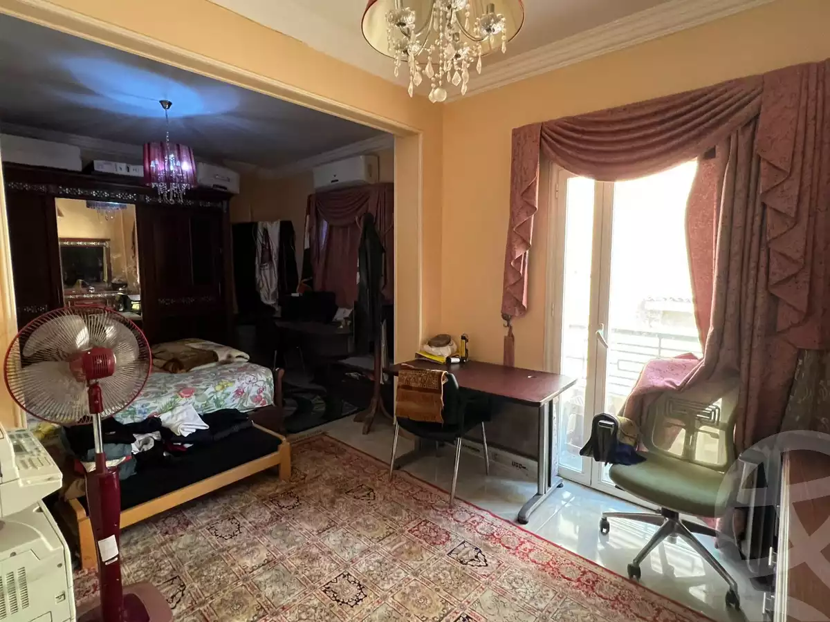 https://aqarmap.com.eg/ar/listing/6583567-for-sale-cairo-6th-of-october-el-ahyaa-neighborhood-3rd-no-14-hasan-soltan-st